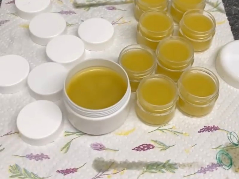 DIY Erkältungssalbe