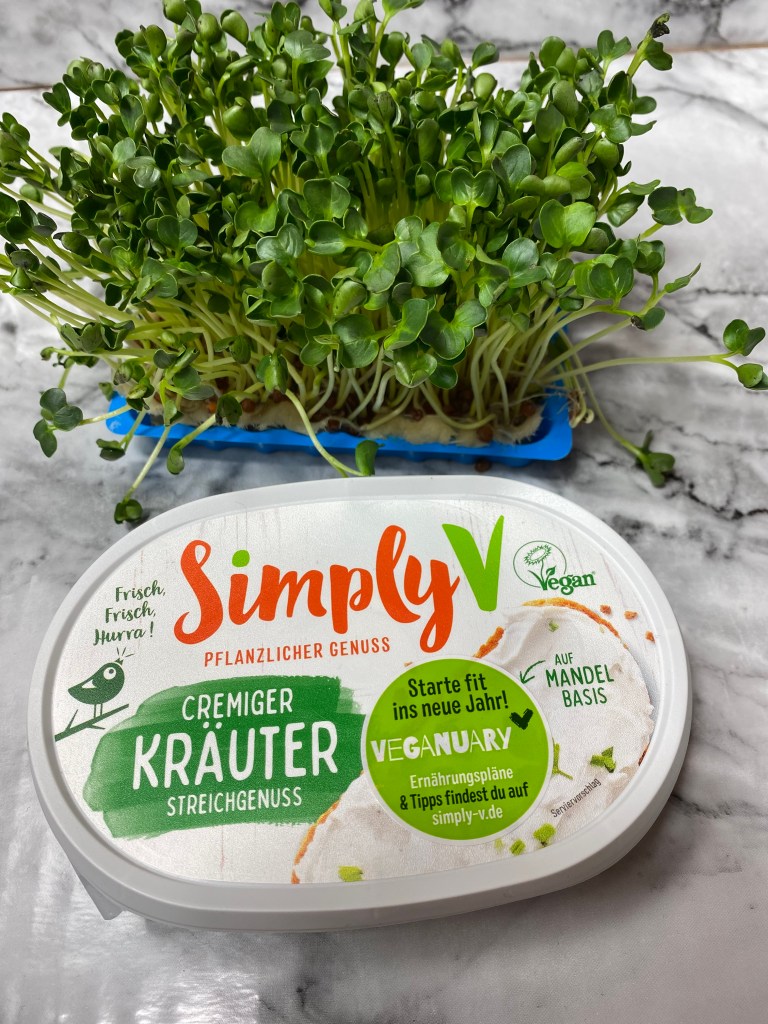 Simply V Cremiger Kräuter Streichgenuss im Test für pflanzlich vegane Frischkäse Alternativen
