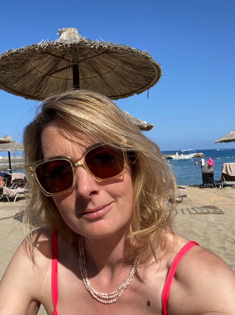 Unsere Haut hat nur eine kurze Eigenschutzzeit. Deshalb müssen wir Sonnencreme nutzen.