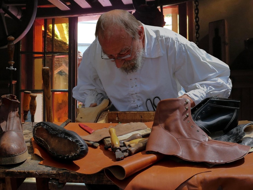 Herstellung nachhaltige faire Schuhe Beitrag auf Blog nachhaltiger-lifestyle.com